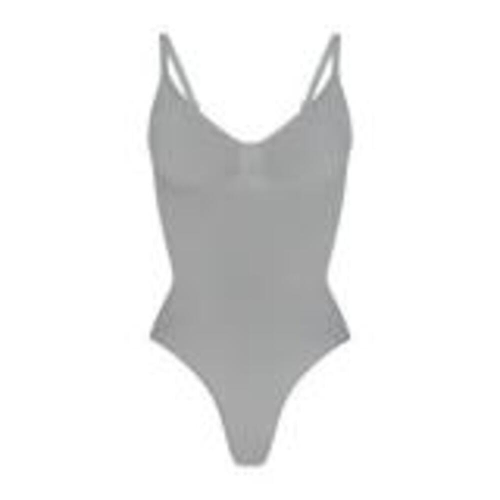 SEAMLESS SCULPT THONG BODYSUIT